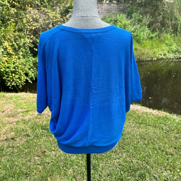 Forever 21 brand  short sleeves beaded sweater,size S p/r - Picture 3 of 7